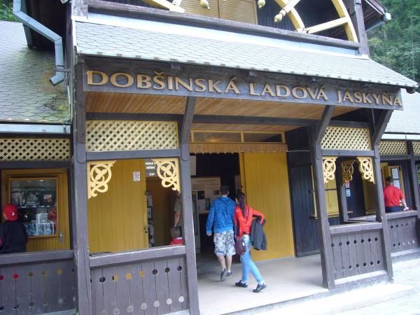 Dobšinská ľadová jaskyňa